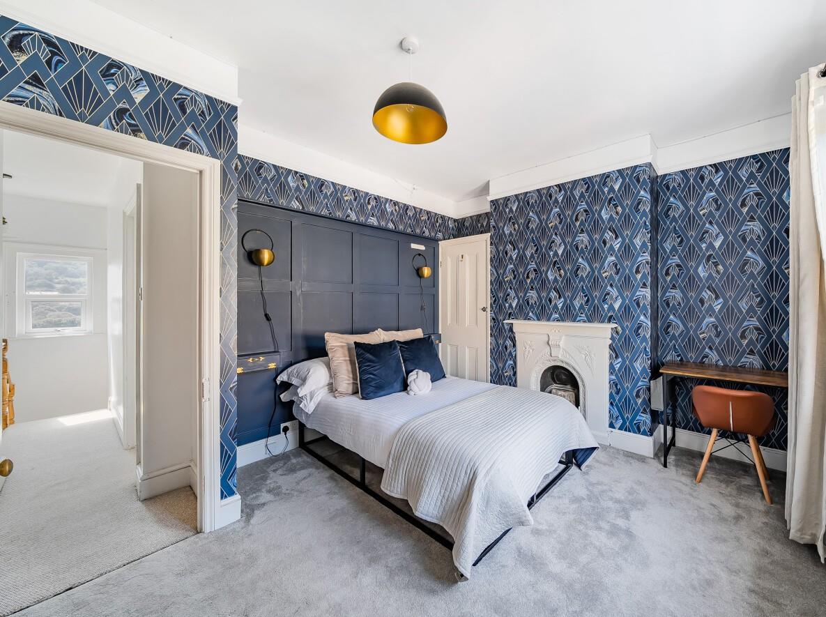 Gillingham Terrace, Bath, BA1